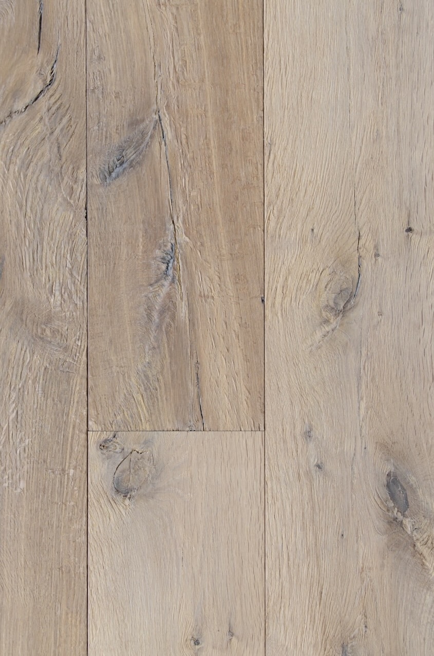 Rustic wood flooring - Amazone french oak timber raftwood planks