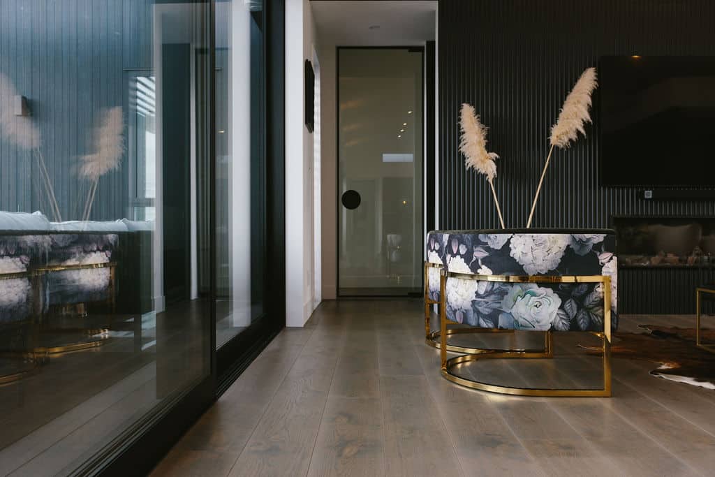 vienna_woods_maea_DEC23.72