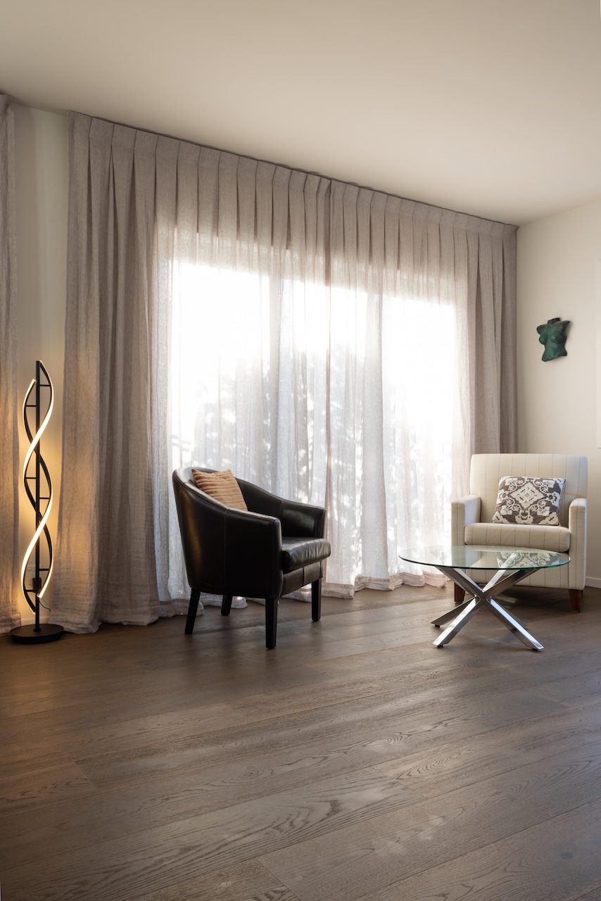 Vienna Woods French Oak Montauk - 12