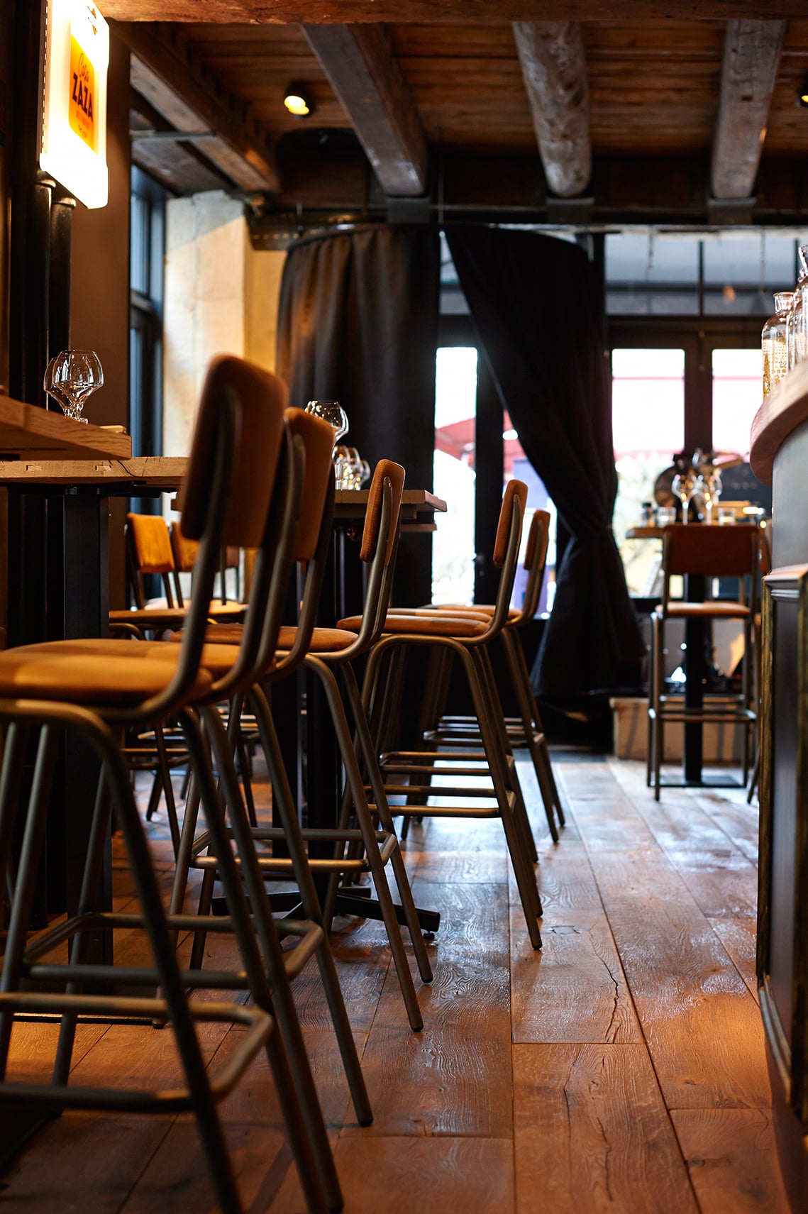 Brown Wood Fllooring